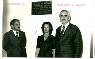 'Chico Raimundo, Margarida e Hildo do Toti durante inauguração da Estação Rodoviária em 31de janeiro de 1977 1977 a 1977