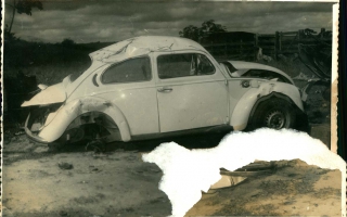 'Acidente com um Fusca branco de Belo Horizonte década de 70