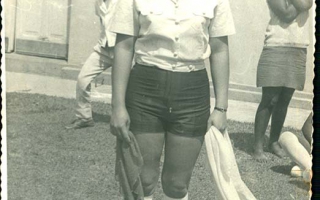 'Maria em uniforme durante dia de desfile cívico.1960' a 1979