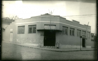 'Predio da Prefeitura Municipal de Campos Altos, hoje atual Câmara dos vereadores, localizado a Rua Maria Rita Franco década de 60