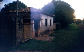 'Casarão antigo em estilo colonial situado no Povoado de são Jerônimo dos Poções ano 2000