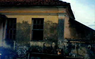 'Sede da Fazenda Severino em estilo colonial pertencente ao Sr. Acácio R. de Senna ano 2000