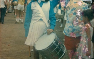 'Desfile', 'Maria Cândida Ávila, Telex, com a caixa década de 80